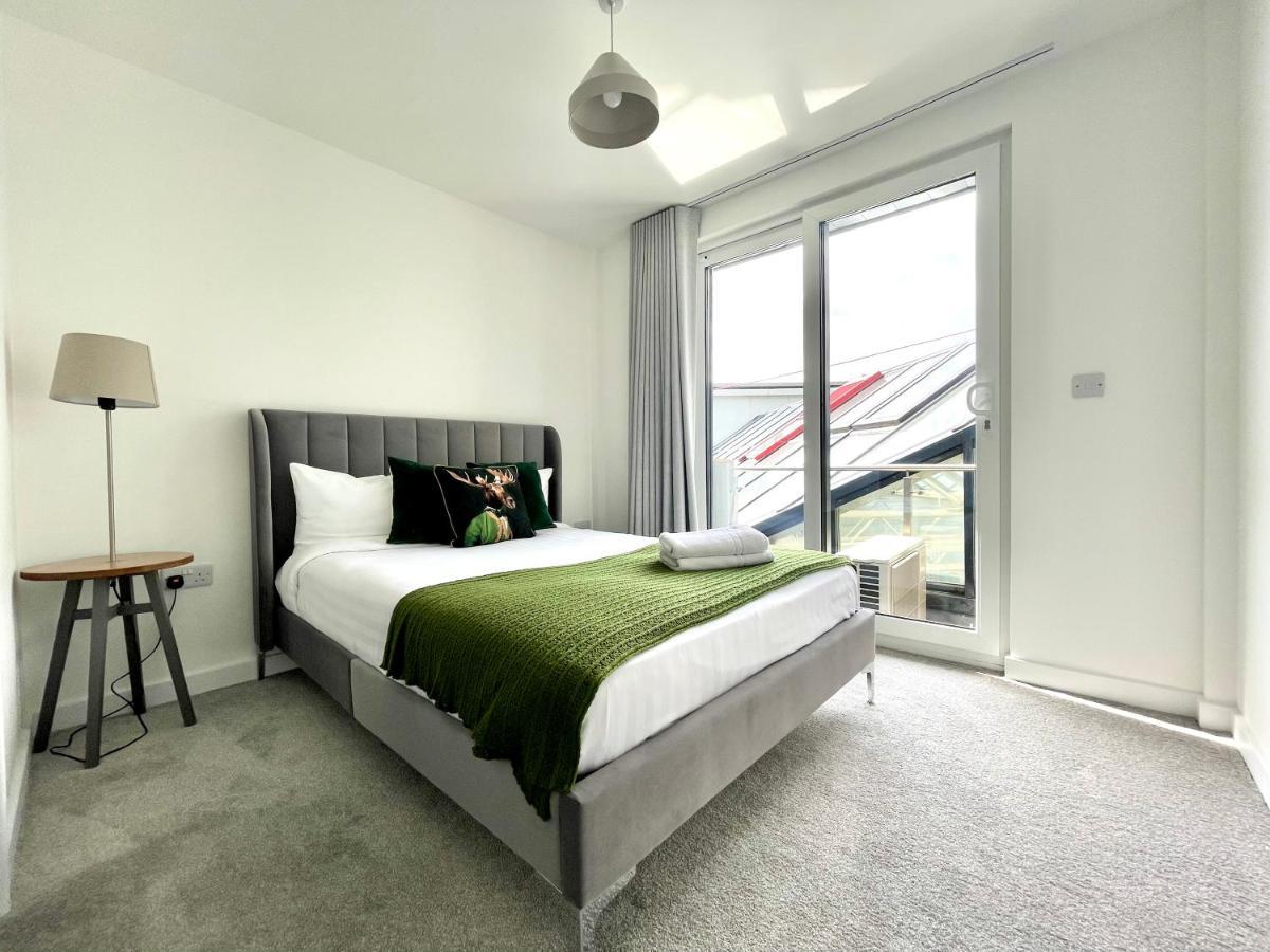 Bayard Plaza Penthouse Apartments By Elegance Living ピーターバラ エクステリア 写真