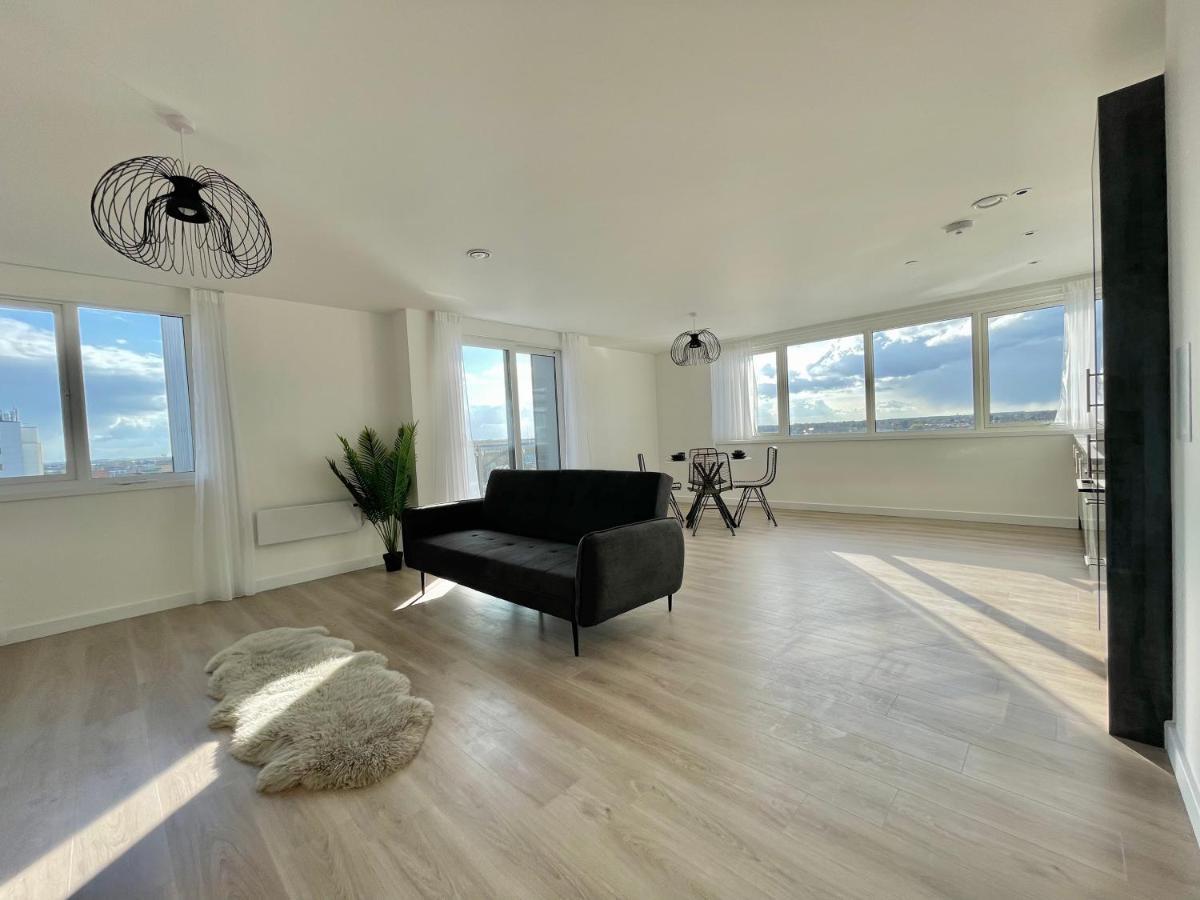 Bayard Plaza Penthouse Apartments By Elegance Living ピーターバラ エクステリア 写真
