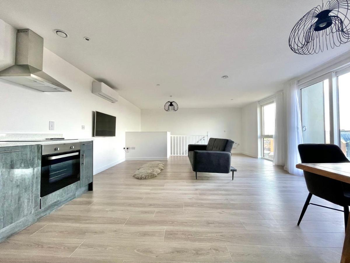 Bayard Plaza Penthouse Apartments By Elegance Living ピーターバラ エクステリア 写真