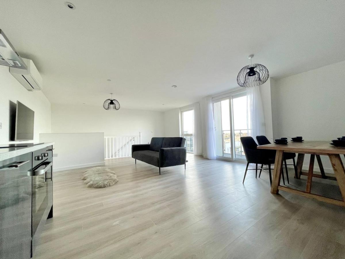 Bayard Plaza Penthouse Apartments By Elegance Living ピーターバラ エクステリア 写真